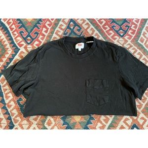 Levi’s - XS Black Pocket T-Shirt